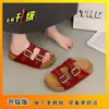 Sandálias estilo Birkenstock de sola grossa para mulheres, para uso externo no verão, nova moda 2025 estilo fada, sandálias de praia macias de calçar