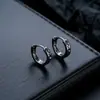 Brincos de Argola Cruzados de Zircônia Transfronteiriços para Homens, Brincos de Argola Lisos, Presilhas de Orelha de Raio, Pingentes de Orelha, Acessórios de Orelha para Mulheres, Amostra de Live do TikTok
