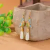 Un Ciervo Plata Esterlina S925 Chapado en Oro Jade Hetian Mariposa de Esmalte Tridimensional Estilo Nacional Chino Aretes de Cheongsam Aretes Gancho para Oreja