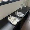 Zapatillas casuales de piel de vaca súper suaves con velcro para mujer, zapatillas con cordones que aumentan la altura, zapatillas de entrenamiento versátiles alemanas, zapatillas de ballet para correr