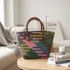 Bolsa de Rattan Sintético Trançada à Mão, Alça de Bambu, Cesta de Legumes, Bolsa de Presente, Bolsa de Palha, Bolsa Tote Trançada para o Dia a Dia