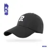 Boné de Baseball Letra R Estilo Coreano para Mulheres, Toque de Luxo, Aba Estendida, Boné Versátil Bico de Pato para Homens, Chapéu de Sol Esportivo da Moda