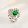 Anillo de Diamante Rectangular Verde Azul Tesoro de Color Vivo Mano Rápida Agitar Voz Apertura Giratoria Escalera Irregular Diamante Cuadrado Zircón