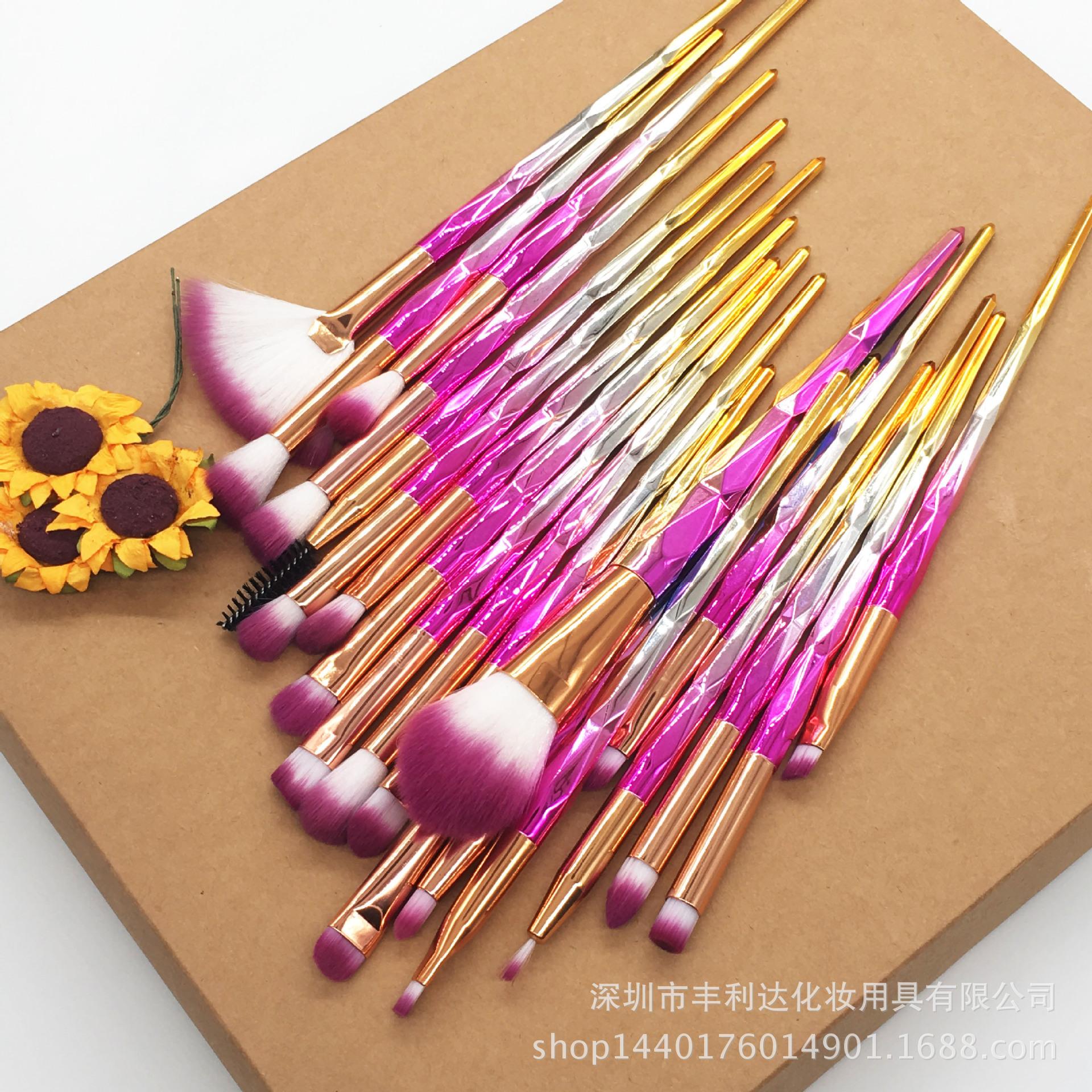 8243718240_1365498275