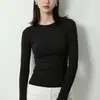 Coleção Outono 2026: Blusa Feminina de Manga Longa com Gola Redonda, Estilo Francês, Corte Slim, Perfeita para Usar em Camadas com uma Camiseta de Corte Regular