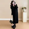 Lanzamiento Nuevo Traje de Maternidad Talla Grande Estilo Coreano Bordado Top de Fragancia Pequeña + Conjunto de Dos Piezas: Falda-Pantalón plisada de maternidad