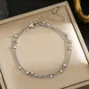 Pulsera de Acero de Titanio con Diseño de Trébol de Cuatro Hojas y Cruz, Moda Coreana, Simple, de Lujo, para Mujer, Incrustada con Diamantes, Joyería Transfronteriza que No se Desvanece