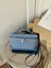 Bolsa de mão casual color-blocking retrô transfronteiriça para mulheres, novo modelo 2026, bolsa quadrada pequena versátil de camurça, bolsa transversal fashion