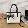 Bufanda de Seda 2026 Nueva Moda para Viajar Bloques de Color Simples Bolso Cruzado de Hombro Único para Mujer Bolso Cuadrado Pequeño