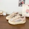 Zapatillas de Moda de Suela Gruesa Estilo Academia 2026 Primavera y Otoño Nueva Versión Coreana Zapatos Blancos con Bloques de Color Zapatos Deportivos Casuales para Mujer Zapatos para Mujer