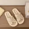 Nuevas Pantuflas Planas de Felpa con Lunares 2026 para Mujer, Pantuflas Suaves Antiderrapantes para Interior del Hogar, Estilo Persona Perezosa, Cómodas Casuales para Usar al Aire Libre