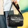 Bolso cruzado de hombro único para hombre Marant de cuero genuino, Bolso de mano tipo clutch de cuero curtido vegetal, Bolso cruzado para hombre estilo japonés y coreano de moda