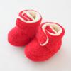 25 Sapatos Espessos de Outono e Inverno para Crianças Pequenas com Solado Macio, Sapatos e Meias Quentes para Bebês, Meias de Chão para Bebês Cor Sólida Antiderrapantes, Sapatos para Recém-Nascidos