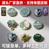 Fabricante personaliza insígnias de metal, pinos de esmalte feitos sob medida, insígnias de liga de zinco, medalhas, insígnias escolares comemorativas