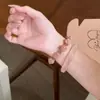 Rosa Seca Regalo Cristal de Fresa Natural Ciprés Rojo Rosa de Tres Caras Disco de Madera de Rosa Cambiará de Color al Jugar con la Mano Joyería Regalo