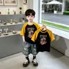 Conjunto de Verão para Meninos 2026 Novo Tendência Cool Estiloso de Manga Curta Duas Peças para Meninos Roupa de Rua de Verão Infantil 9