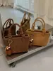 Moda Transfronteriza 2026 Diseño de Nicho Bolso Cubo Nuevo para Mujer Bolso de Hombro Versátil Simple Retro para Mujer