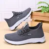 2026 Primavera/Otoño Mocasines Casuales Cómodos para Hombre Capa Única Tejido Flyknit Zapatos de Tela Old Beijing para Hombre Zapatos Transpirables Zapatos sin Cordones para Hombre