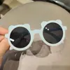 Gafas de sol plegables para niños, bonitas gafas de sol anti-UV para bebés, modernas y modernas gafas de sol para niños y niñas.