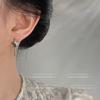 Aretes de Estrella Líquida Nicho Personalizados para Mujer Dulces Cool Viento Frío Aretes de Zirconia Moda de Alta Gama Elegantes