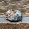 Gato dormido de cristal 4cm piedra semipreciosa tallada cristal rosa mica púrpura gato dormido