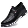Comércio Exterior Atacado Sapatos de Couro, Sapatos Casuais de Negócios Masculinos, Novo Modelo Primavera 2026 Mocassins Masculinos, Sapatos Fáceis de Calçar