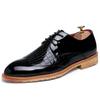 Zapatos de Cuero Pequeños de Punta Aguda Estilo Británico Talla Grande 2024 Nuevo Transfronterizo de Corte Bajo con Cordones Patrón de Cocodrilo Casual Zapatos de Cuero 1055