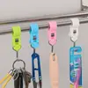 Clip Gancho para Tubo Clip de Cocina Sin Taladro Móvil Deslizante Tubo Plástico Fijo Estante para Toallas Barra Gancho Giratorio