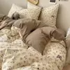 Juego de Ropa de Cama de Algodón Grado Madre y Bebé Clase A de Cuatro Piezas Sábana de Cama 100% Algodón Funda Nórdica Funda de Almohada Faldón de Cama Juego de Tres Piezas para Dormitorio de Estudiante 4