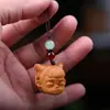 Cientos de Colgantes para Bolsos Tejidos a Mano, Colgantes Impresionantes de Palo de Rosa, Llaveros de Calabaza, Colgantes para Celular, Lugares Turísticos
