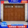 Puerta de Garaje de Aluminio-Madera Estilo Chino Hecha a Medida por el Fabricante, Puerta Eléctricaabatible Antiatrapamiento, Puerta de Garaje Compuesta de Aluminio-Madera Finamente Tallada