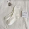 Calcetines de Lunares para Mujer, Calcetines de Media Pantorrilla para Otoño e Invierno, Calcetines Blancos Holgados Suaves y Dulces, Calcetines Largos Estilo Universitario de Otoño para Niñas