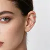 Aretes de Clip para Oreja Cruzados de Moda Retro Shein Transfronterizos Europeos y Americanos con un Toque de Lujo, Pendientes y Clips de Oreja Simples y Versátiles al por Mayor