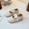 Zapatos de Cuero para Niñas 2026 Primavera y Otoño Nuevos Zapatos Infantiles Zapatos de Princesa para Niñas Mocasines de Suela Suave Zapatos de Rendimiento Individual Modernos