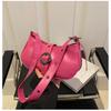 Bolsa pequena estilosa feminina primavera e verão 2024 nova bolsa casual para todas as combinações bolsa de axila semicircular bolsa de ombro elegante e moderna