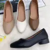 Sapatos Rasos Franceses Estilo Novo 2026 para Mulheres, Couro Macio, Confortáveis para o Dia a Dia, Sola Macia, Não Cansativos, de Calçar Fácil, Respiráveis, Sapatos para Mãe