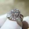 Anillo exquisito con explosiones de TikTok de Cao Shi, anillo de circón con microincrustaciones Gestars, anillo de bodas de moda para mujer, anillo de flores