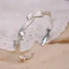 Pulsera de Lazo Plateada, Lujo Ligero, Nicho, Pulsera Exquisita y de Gama Alta para Niñas, Nuevo Estilo Caliente 2026 Pulsera para Mejor Amiga