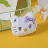 Broche de Pelúcia Desenho Animado Boneca Gatinha Acessórios DIY Chapéu Cachecol Luvas Grampo de Cabelo Pingente Pingente Acessórios de Boneca