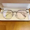Ancho Total 140mm, Adecuado para Caras Redondas, Lentes para Miopía con Graduación, Incluye Plaquetas Nasales, Hace que el Rostro Parezca Más Delgado Sin Maquillaje, Montura Semi-Titanio con Plaquetas Nasales Tr