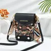 Bolsas de Mujer Transfronterizas 2026 Modelo Nuevo Gran Capacidad Bolsa para Teléfono Venta al por Mayor Compartimento Doble Gama Alta Vertical Simple Bolso Cruzado