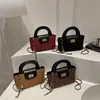 Bolsa Feminina Acolchoada de Corrente Estilo Francês de Nicho Nova Moda Outono/Inverno 2025 Bolsa de Mão Bolsa de Ombro Transversal para o Dia a Dia