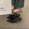 Zapatos de Noche Satinados de Moda 2026 Estilo Suave con Lazo, Sandalias Exquisitas de Punta Cerrada, Zapatos de Tacón Alto Individuales para Mujer