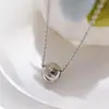 Colar de Contas Florais em Aço Titânio Não Desbota, Corrente Simples e Luxuosa para Clavícula, Acessórios de Vendedor de Rua Transfronteiriços, Pingente Moderno