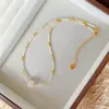 Colar Quadrado de Zircônia com Pedra Natural Colorida em Cobre Simples de Alto Padrão Nicho Retro Versátil Corrente para Clavícula para Mulheres