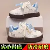 Tênis de Lona para Meninas Sola Macia Tênis Infantil Forrest Gump Estilo Novo Primavera e Outono Moda Casual Leve Antiderrapante Estudante Tênis de Treino Alemão