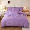 Juego de Cuatro Piezas de Algodón 100% Puro Clase A Espesado Cepillado Otoño e Invierno Juego de Cama Venta al por Mayor desde Fabricante Transfronterizo