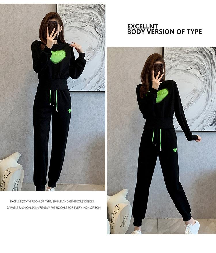 跨境淘货源分销2023秋冬季新款街头潮流减龄小个子爆款欧货网红款运动套装休闲运动气质休闲时尚流行新款秋装秋装女装时尚套装套装女装秋季套装女套装女女士运动服女装两件套套装卫衣套装休闲套装秋季套装女装时尚套装盐系休闲套装女装2023百搭设计感小众洋气欧货阿里国际站跨境采购Cross-border, shopping source, foreign trade, export, distribution 2023 fall, winter, new, street trend, explosive, European goods, network red, sportswear, leisure sports, temperament leisure, fashion popular, new autumn wear, autumn women's wear, fashion suit, women's wear, women's wear, women's wear, women's sportswear, women's two-piece, hoodie suit, casual suit, autumn suit, women's wear, Fashion suit salt department, casual suit women's dress, Ali International Station, cross-border procurement