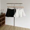 Saia Cinza Estilo Novo 2027 para Mulheres, Saia de Verão Anti-Exposição com Babados, Saia Curta Versátil e Fashion de Cintura Alta em Linha A