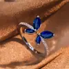 Bestseller internacional: anel deslumbrante de borboleta todo em diamantes com abertura ajustável, zircônia navete, anel de moda de luxo leve para mulheres